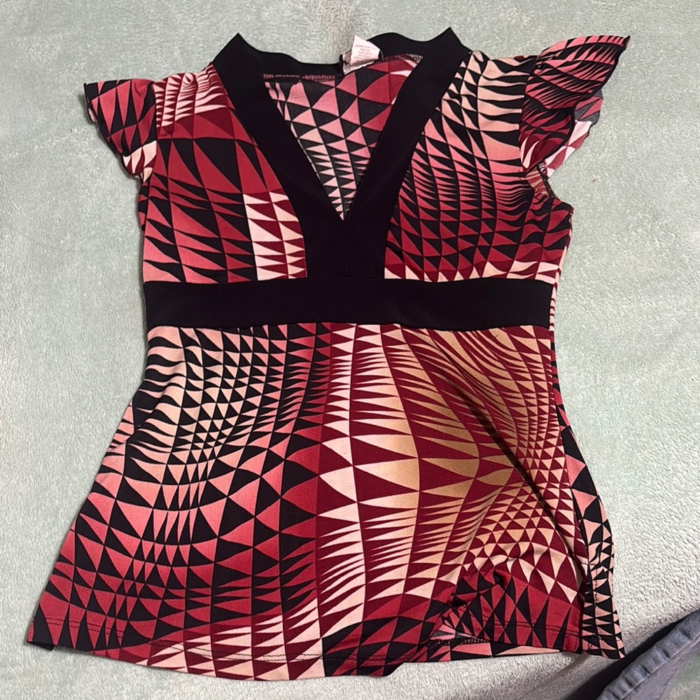 Y2K vintage rave graphic flutter sleeve top